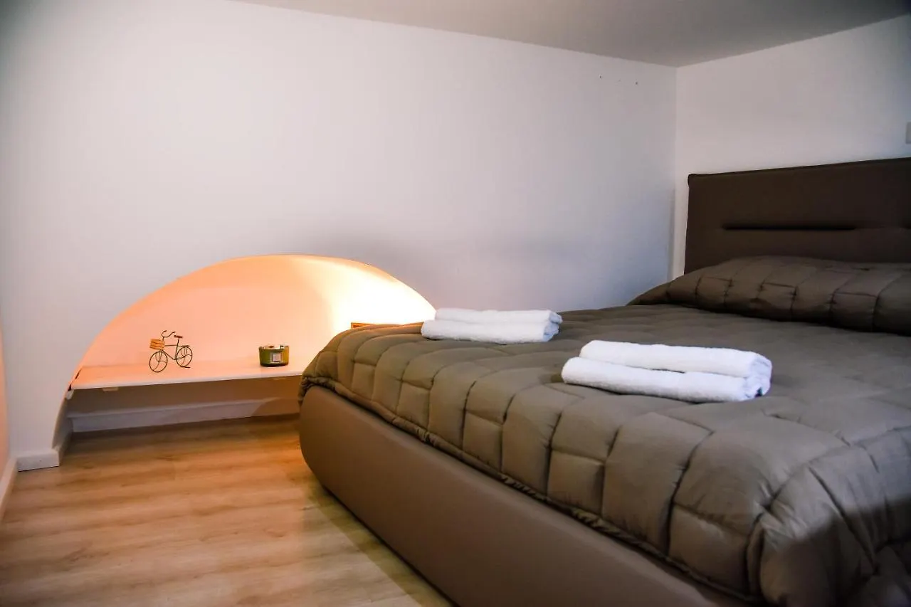 Casa Dell Arco Apartment Bari